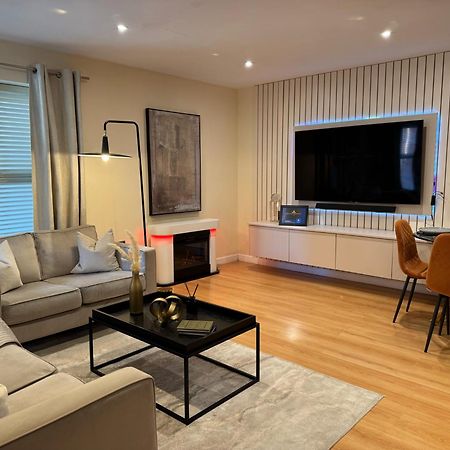 Vikings Apartment With Private Parking & Terrace York Exteriör bild
