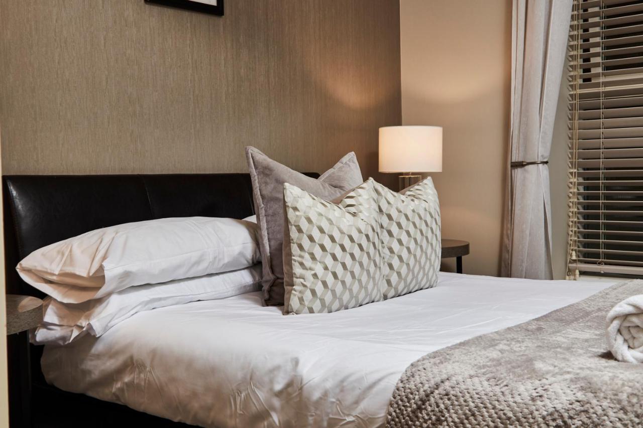 Vikings Apartment With Private Parking & Terrace York Exteriör bild