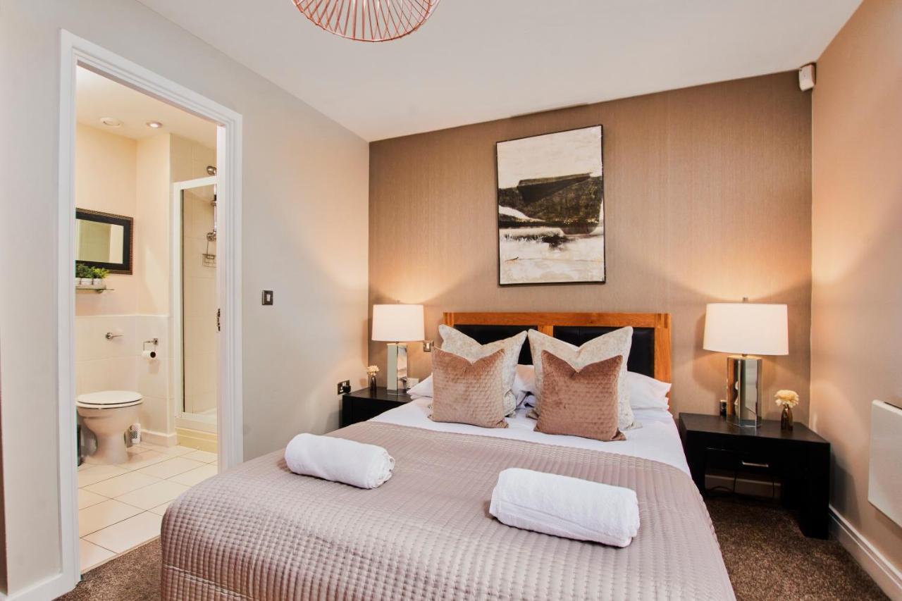 Vikings Apartment With Private Parking & Terrace York Exteriör bild